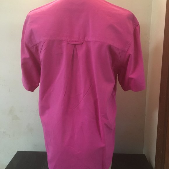 Men's Short Sleeve GAP Pink Shirt - Picture 2 of 2